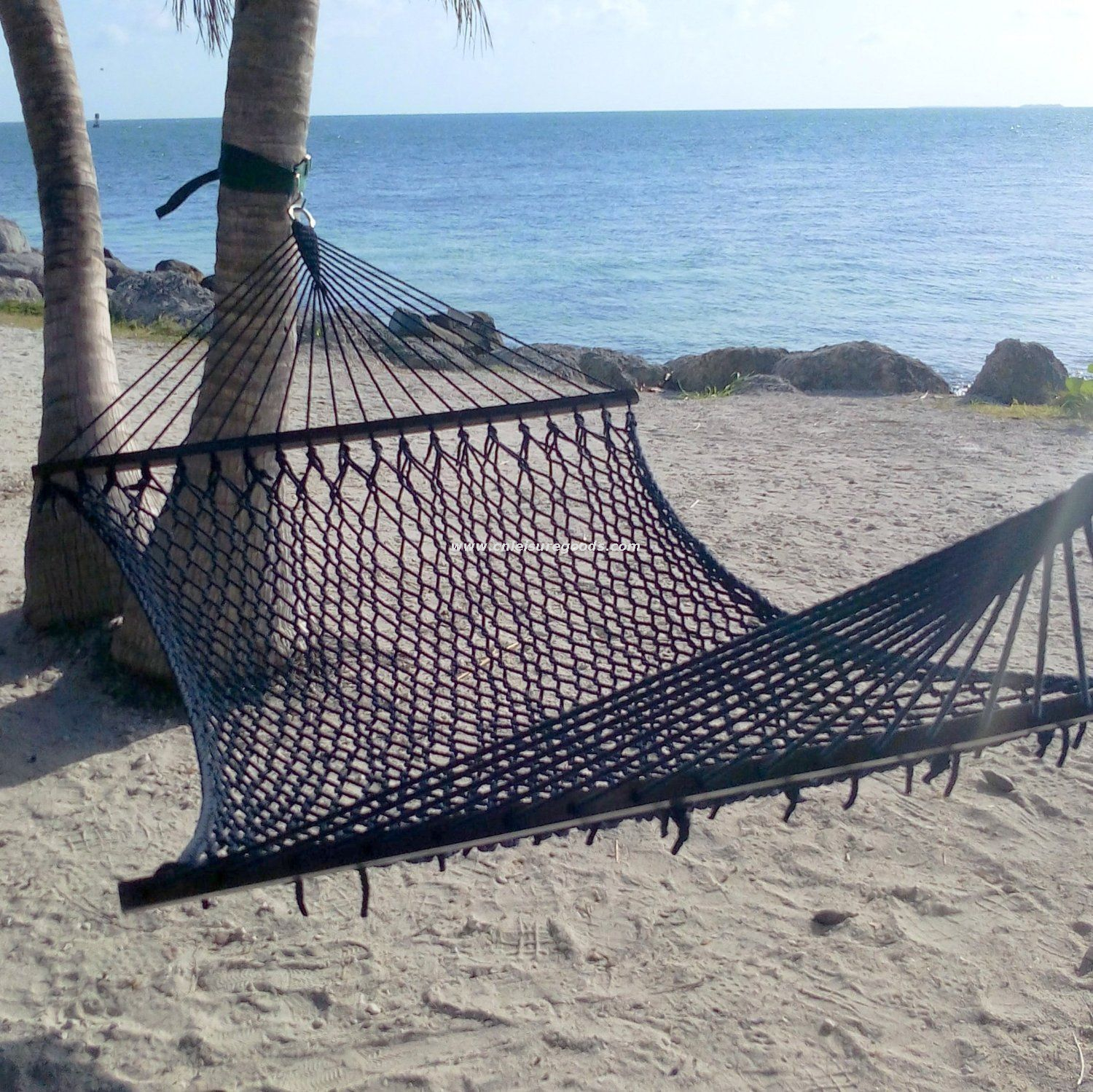 Uplion Portable Garden Cotton Wide Wood Nylon Hammock Camping Beach Outdoor Hanging Bed With Mesh