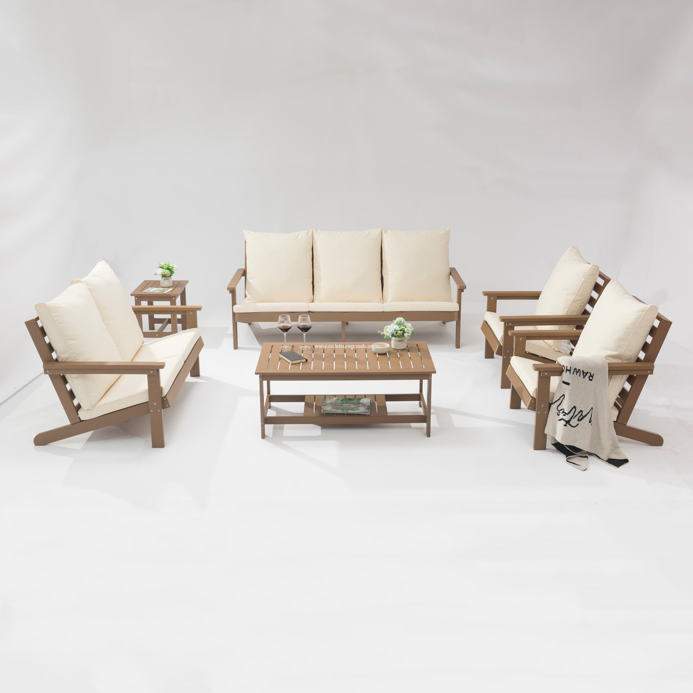 Uplion Luxury Recliner Outdoor Furniture Patio Table Chair Set Aluminum Plastic Wood Sofa Set